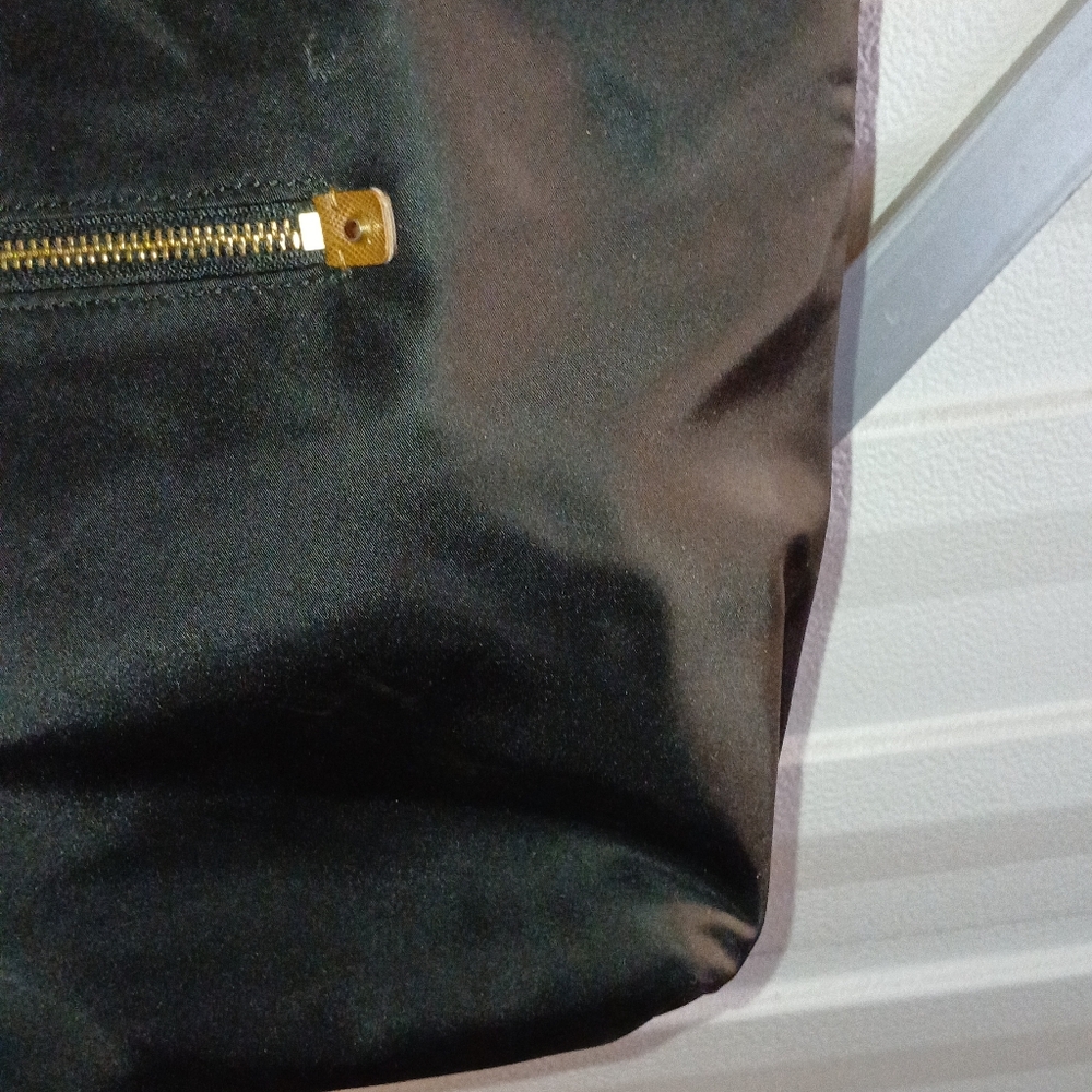 Michael Kors Black and Tan Structured Tote with Gold Hardware - Picture 12 of 16